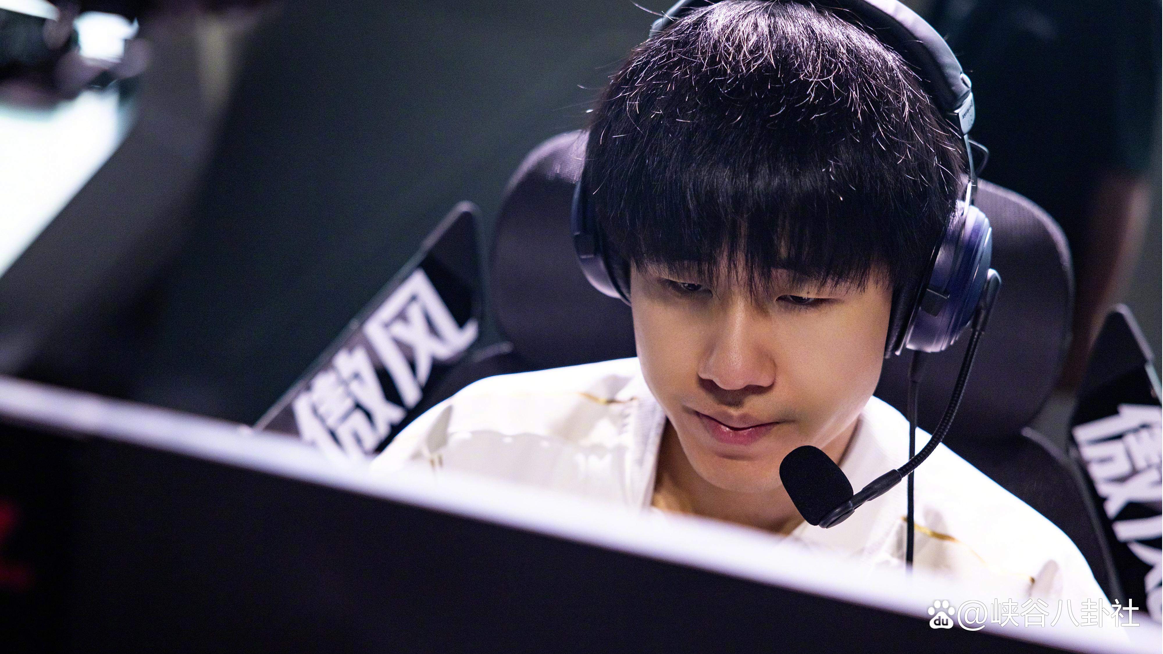 Rookie新星出色防守表现突出，老鹰前途光明！的简单介绍