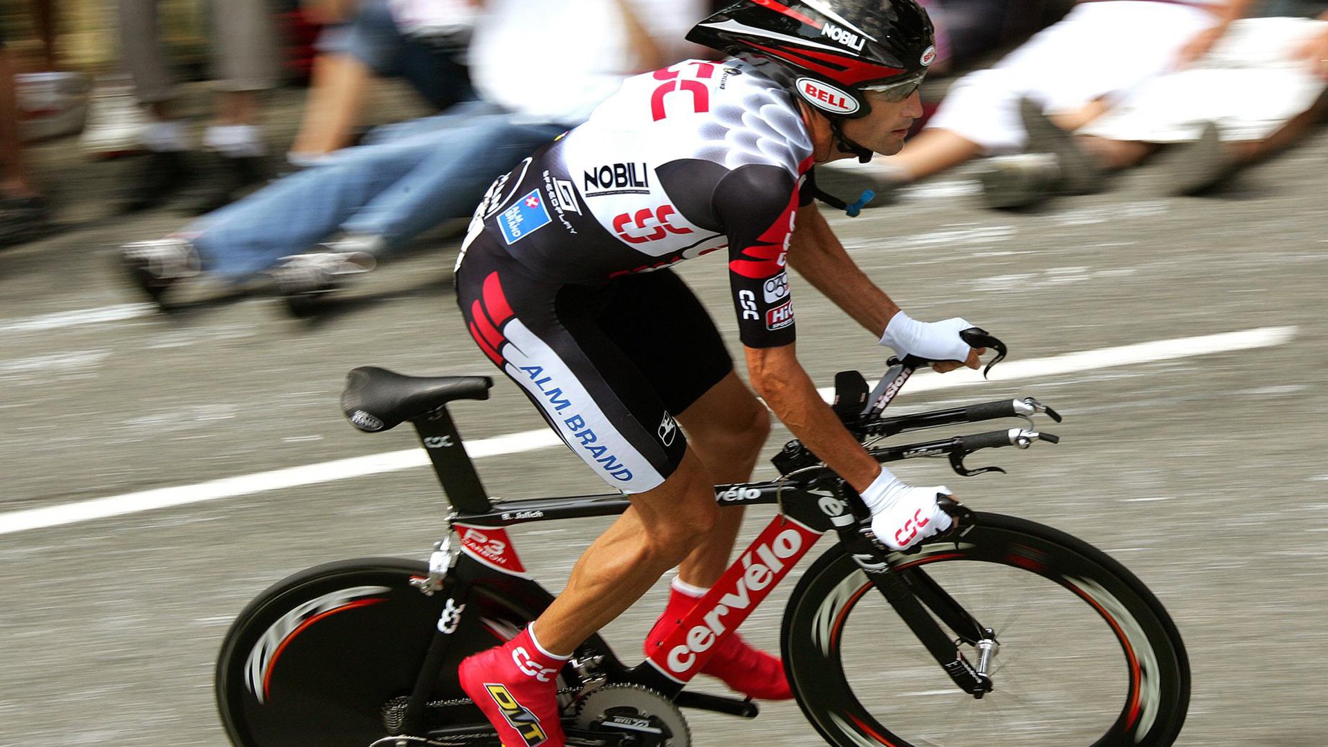 篮网深陷舆论漩涡！塔图姆新规引爆赛场革命球迷直呼「比赛变天了」