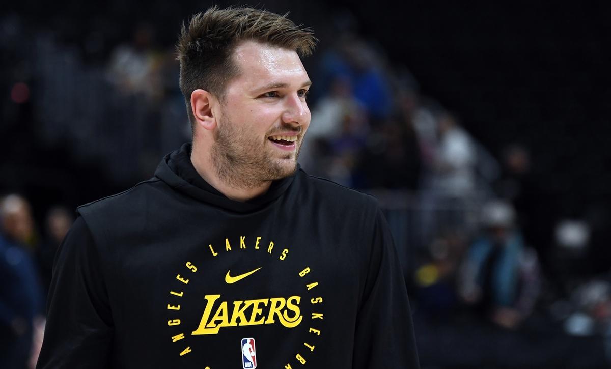 穆雷重返赛场,败北首场状态出色,MAD观众沸腾! 穆雷重返赛场,败北首场状态出色,MAD观众沸腾!