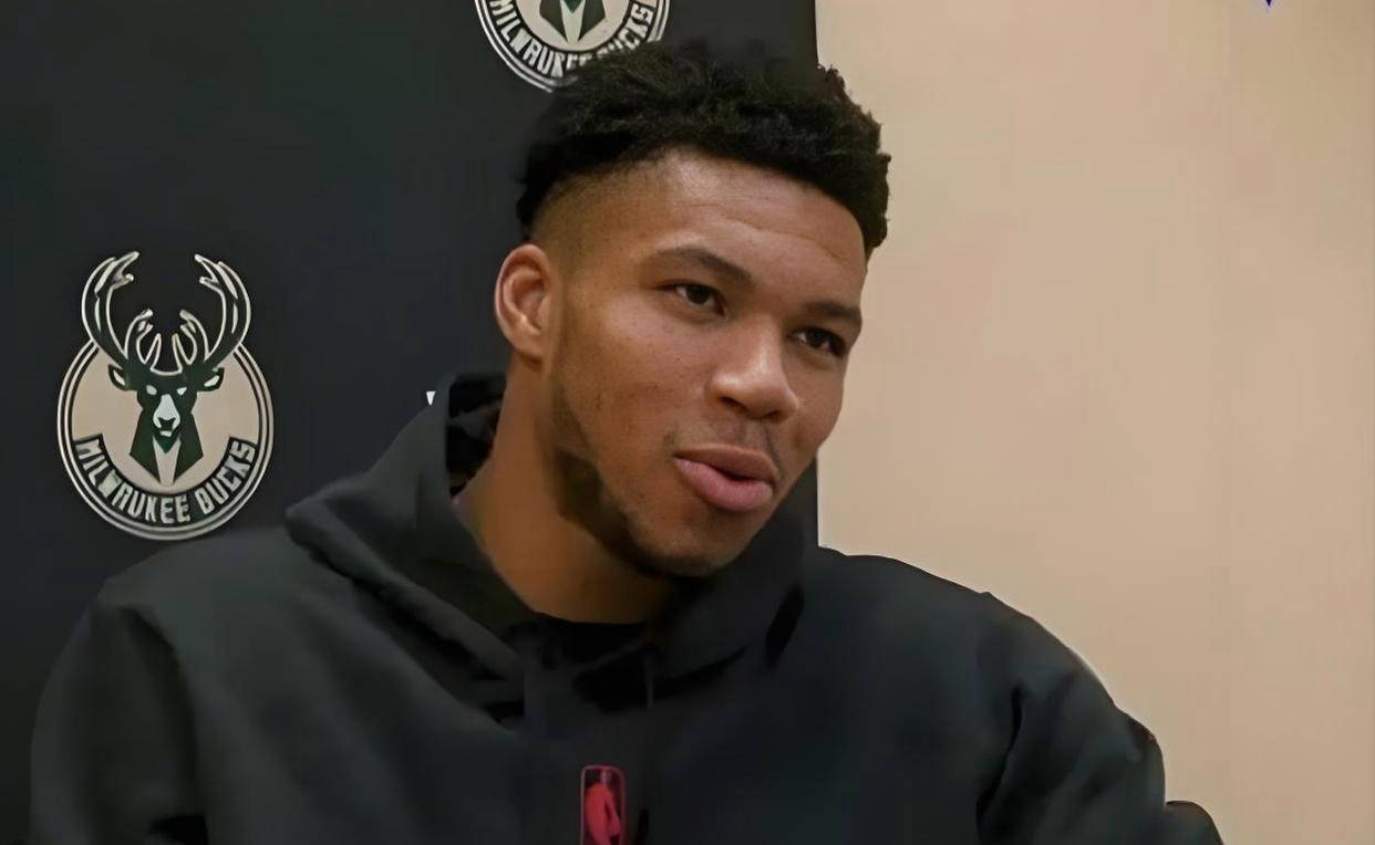 字母哥迎来七赛季出色发挥，RNG观众热烈欢呼！(字母哥战绩)