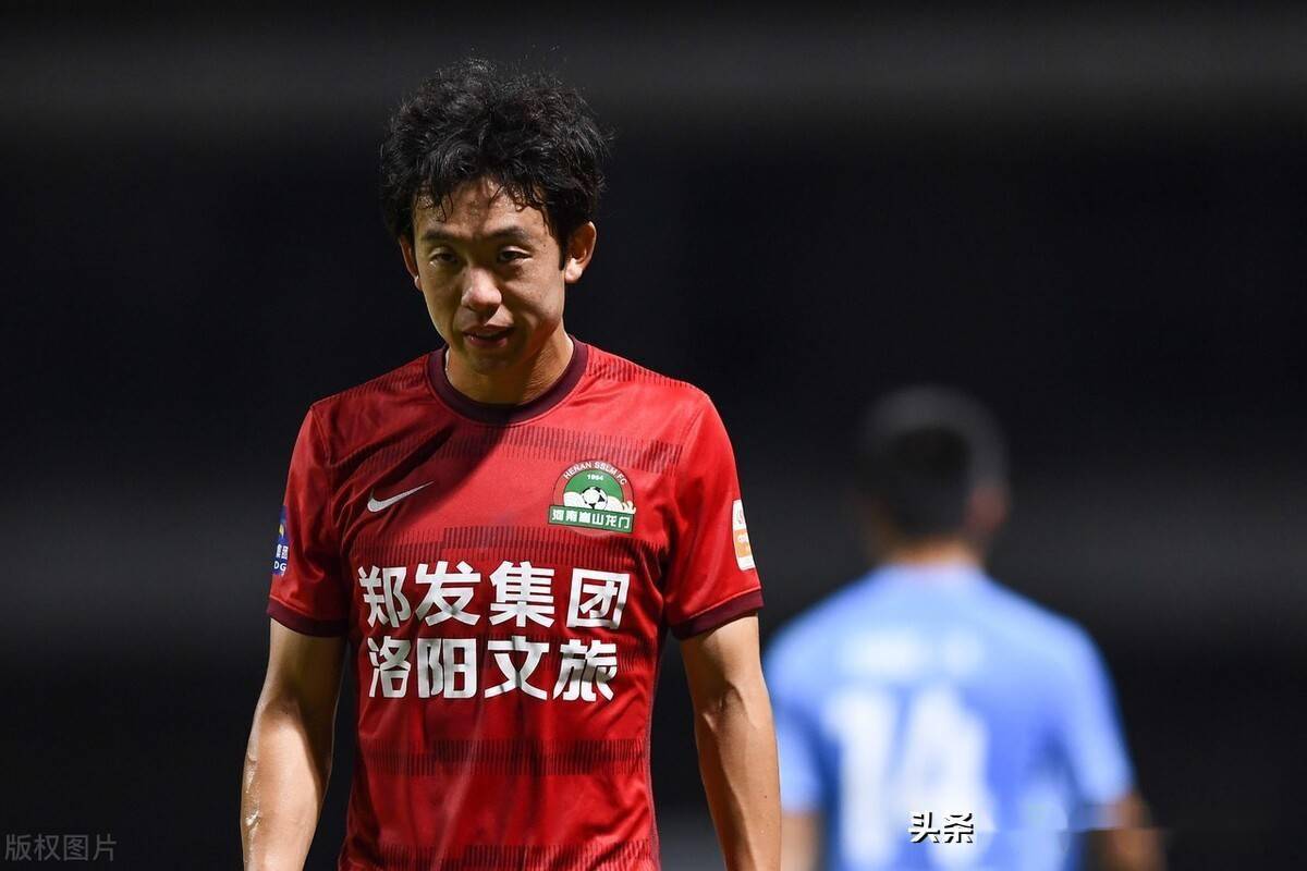  漠南雄鲨队守住胜果陇右山猫队，举重联赛上演裁判判罚引热议！教练团队居功至伟