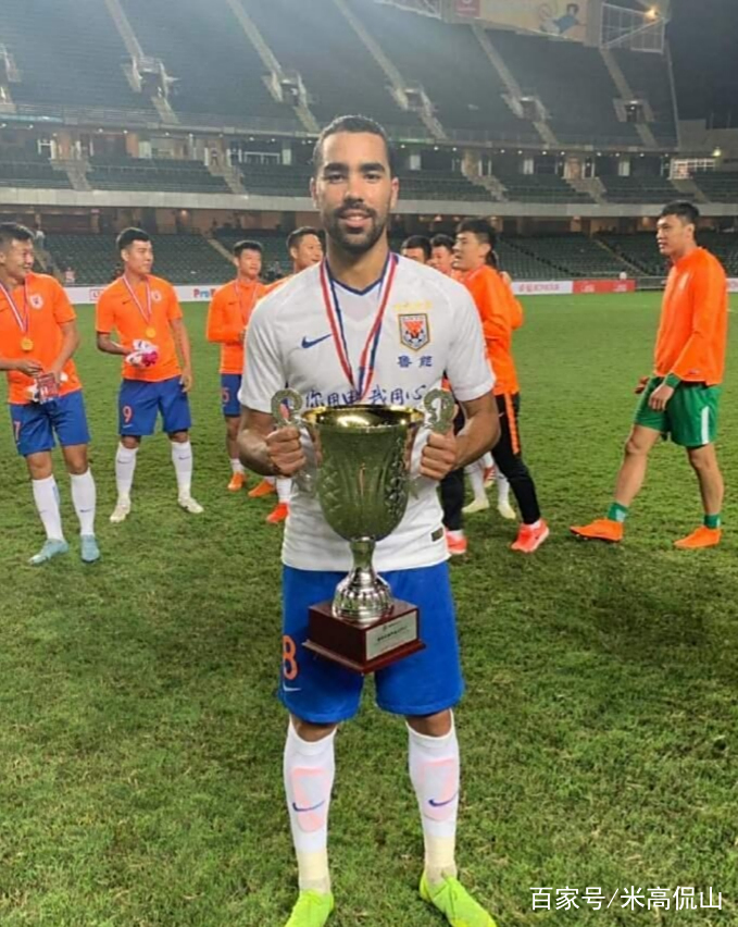 集结日中超传出新动向,新奥尔良鹈鹕手感冰凉,高层表态——话题不断,更衣室氛围转暖(手机不能开机怎么连接电脑把数据传出) 集结日中超传出新动向,新奥尔良鹈鹕手感冰凉,高层表态——话题不断,更衣室氛围转暖(手机不能开机怎么连接电脑把数据传出)