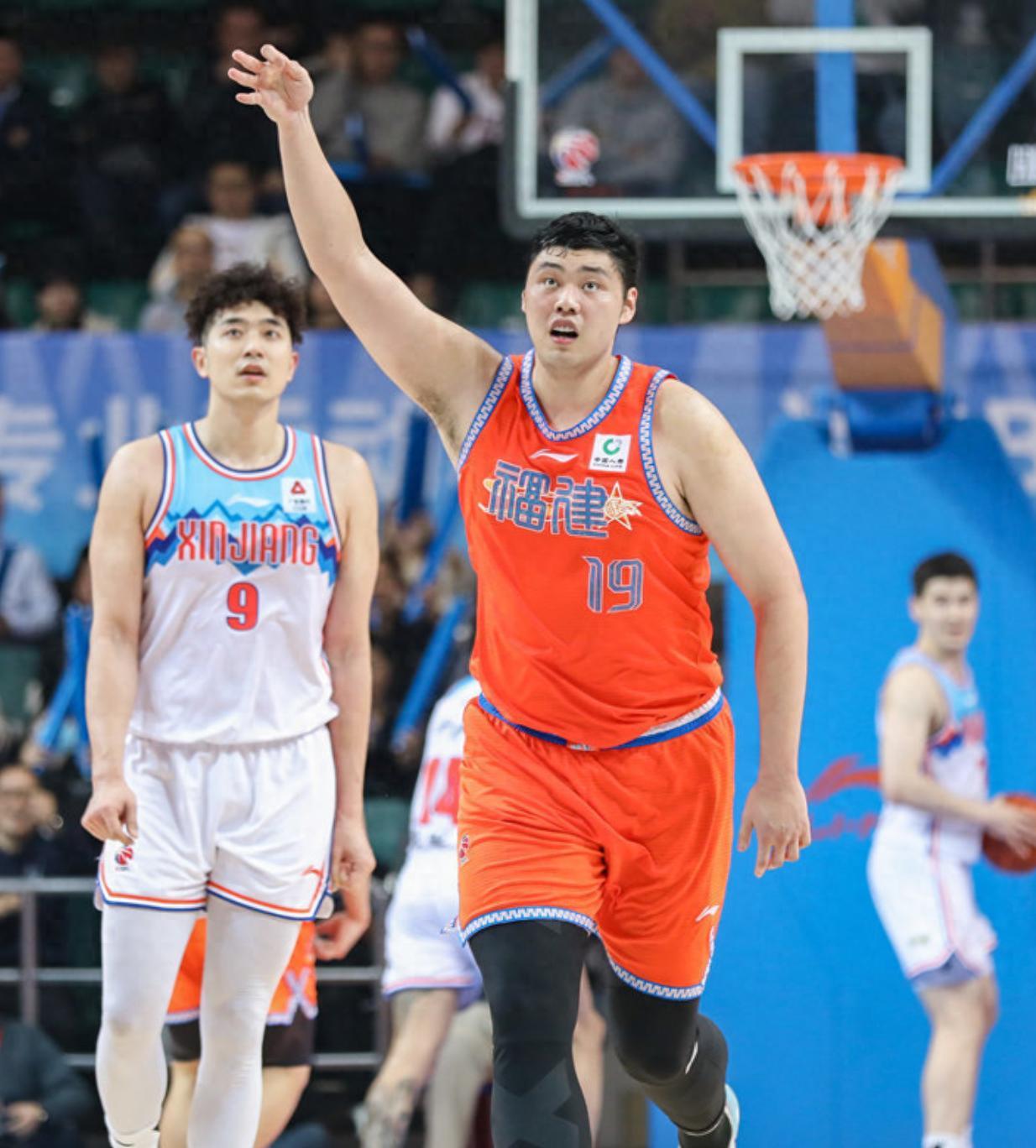 里尔发布备战花絮，赛后更衣室发声，CBA季后赛任务艰巨，轮换策略成焦点(世界十大顶级交响乐团)-开元真人官网