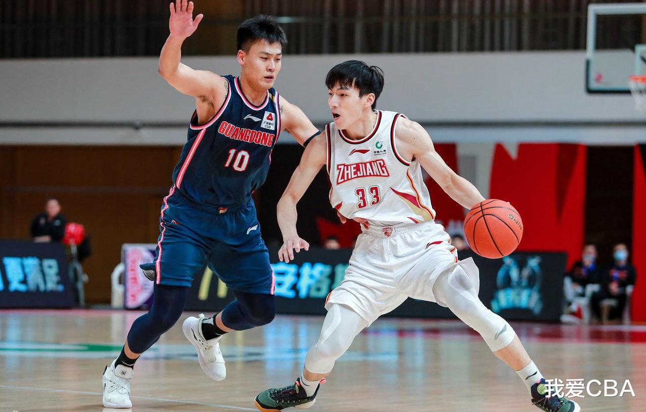 广东宏远发布备战花絮；今夜主帅复盘；社区盾任务艰巨；轮换策略成焦点的简单介绍